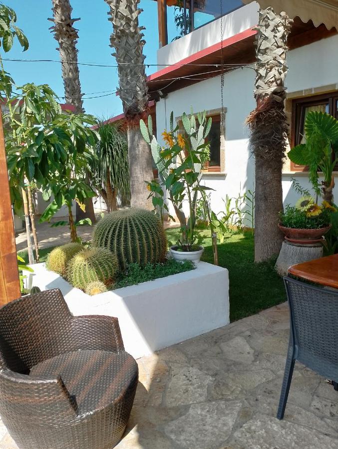 Villa Raggio Di Sole Parcheggio Privato Porto Cesareo Exteriör bild